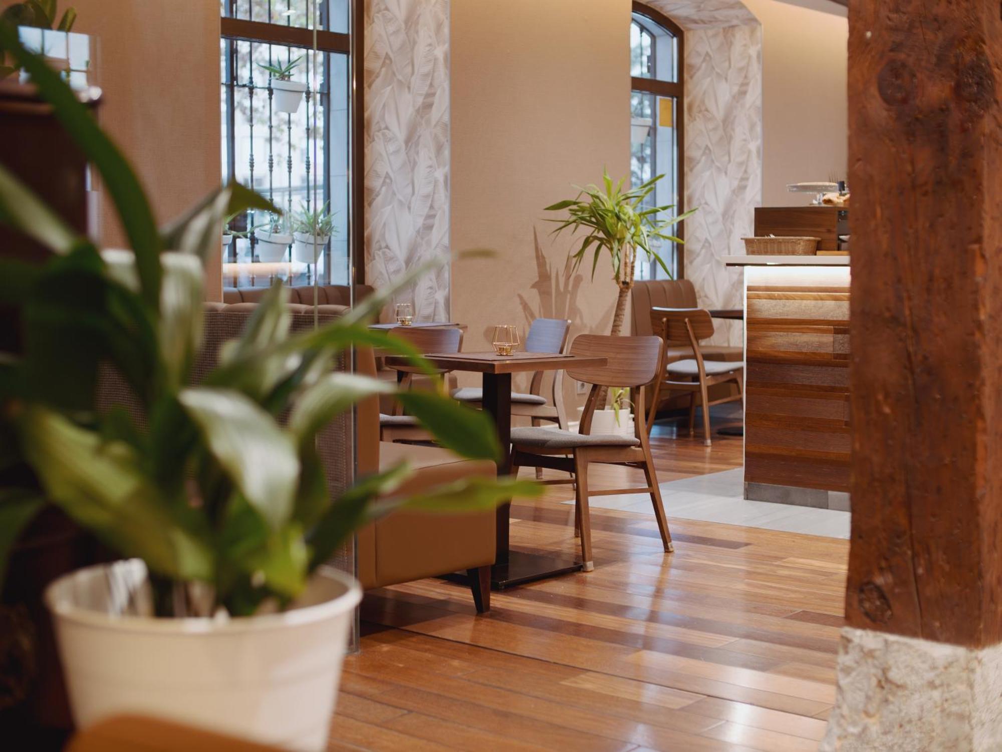 Hotel Zenit El Coloquio Valladolid