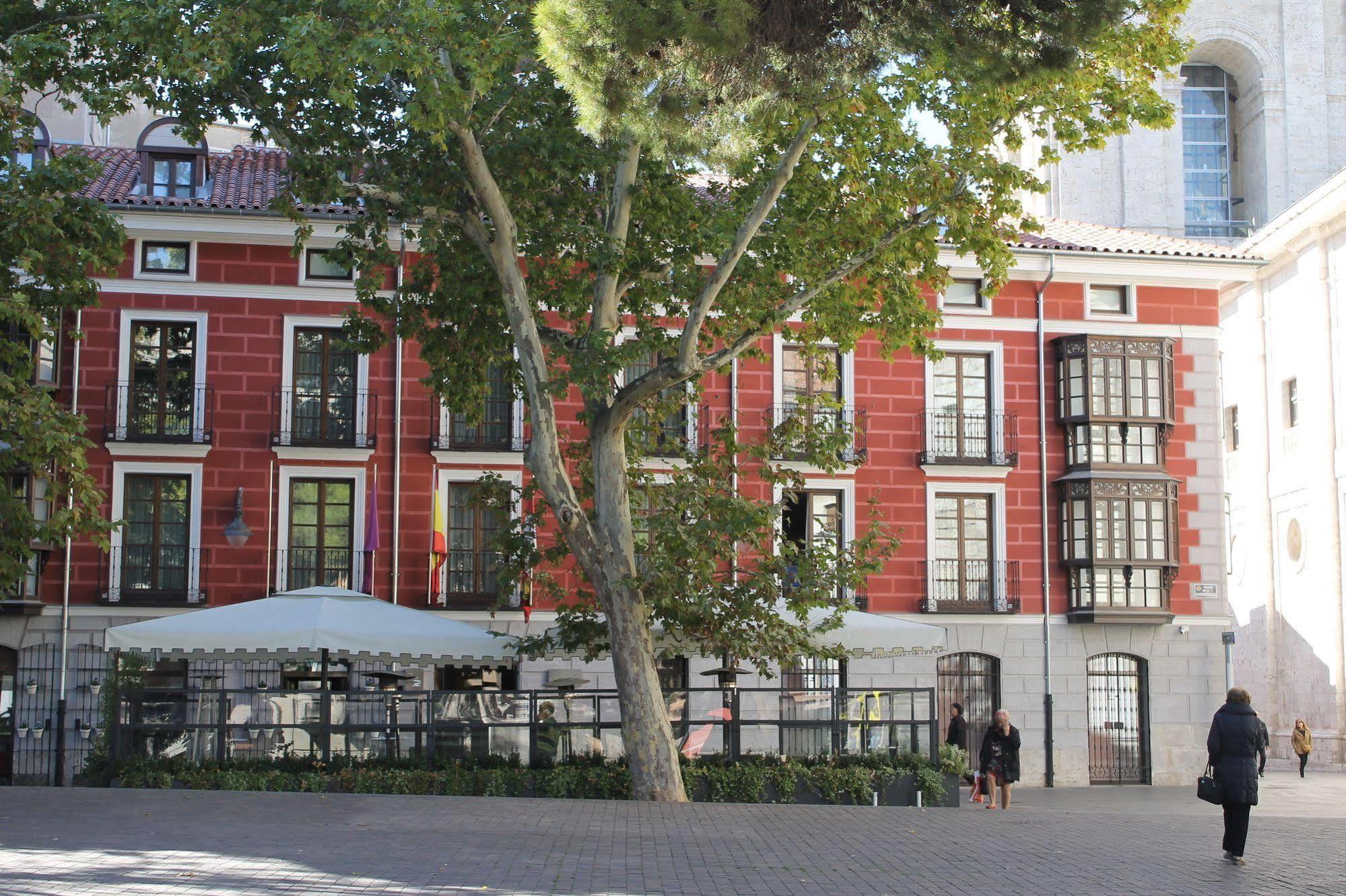 Zenit El Coloquio Hotel